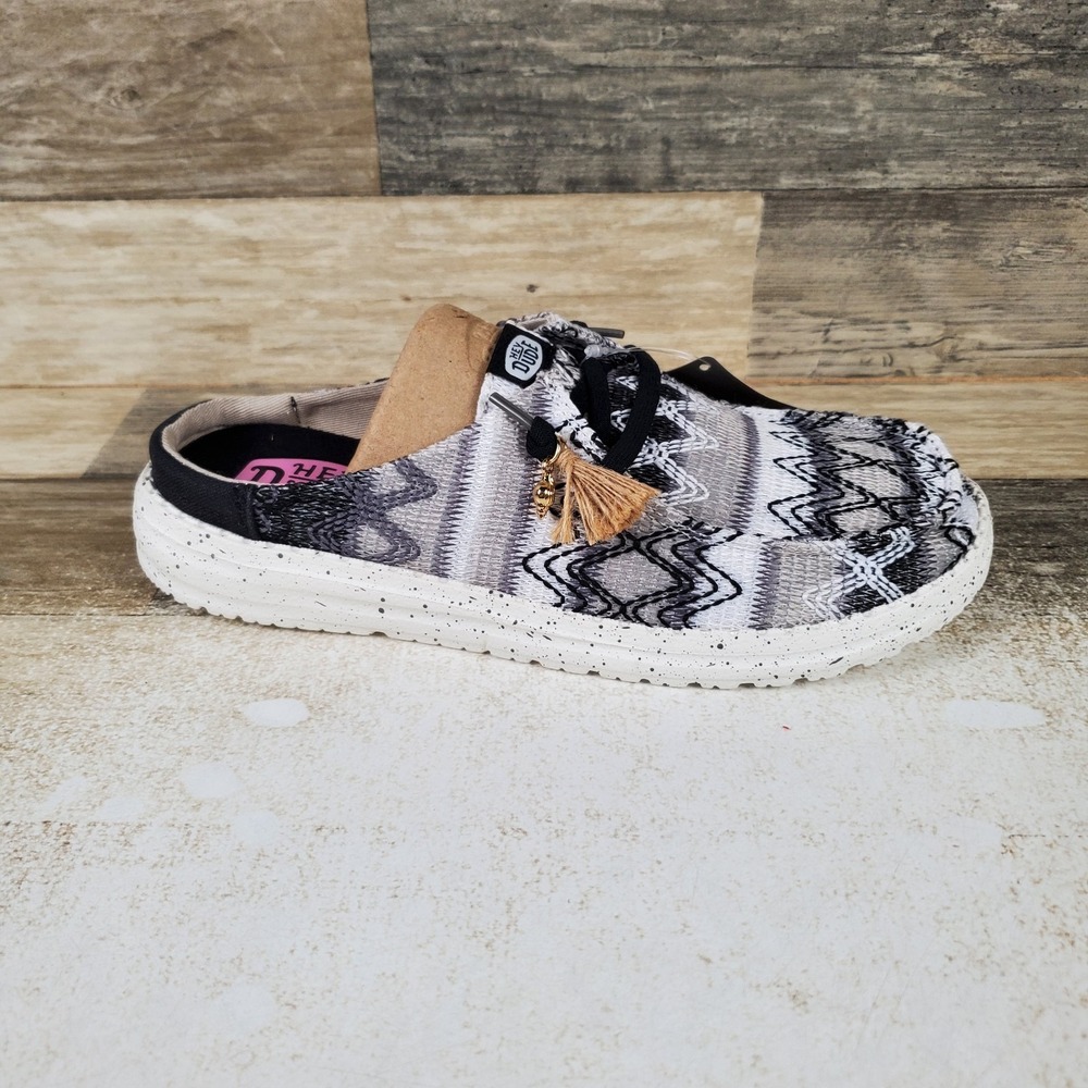 Hey Dude Wendy Funk Beach Woven Womens Shoes Sz 7 Black Multi Aztec Slip On